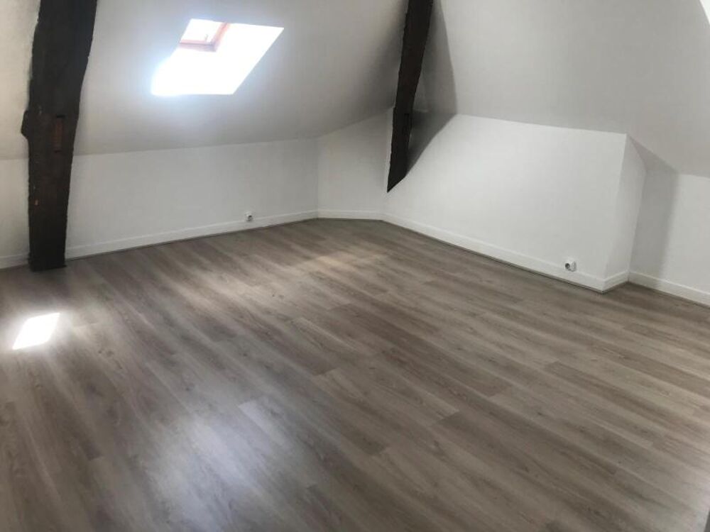 location Appartement - 2 pièce(s) - 18 m² Tours (37000)