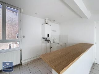  Appartement à louer 3 pièces 64 m²