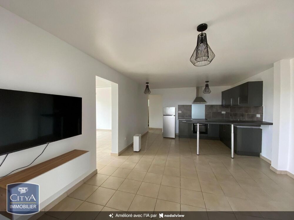 location Maison - 4 pièce(s) Les Avirons (97425)