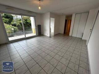  Appartement à louer 2 pièces 48 m²