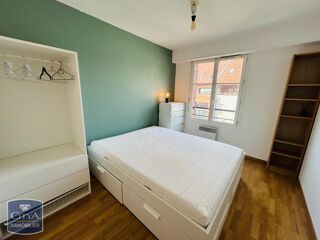  Appartement à louer 3 pièces 66 m²