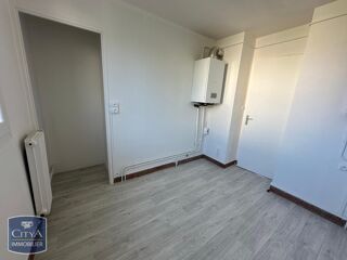  Appartement à louer 4 pièces 75 m²