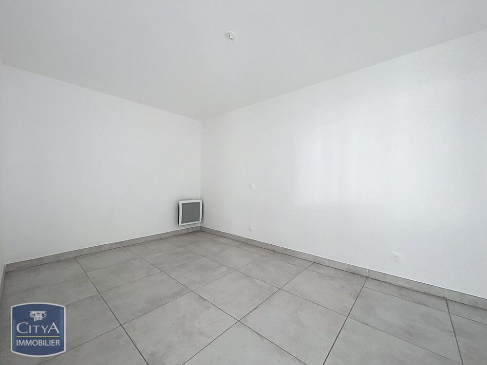 location Appartement - 3 pièce(s) - 68 m² Nîmes (30000)