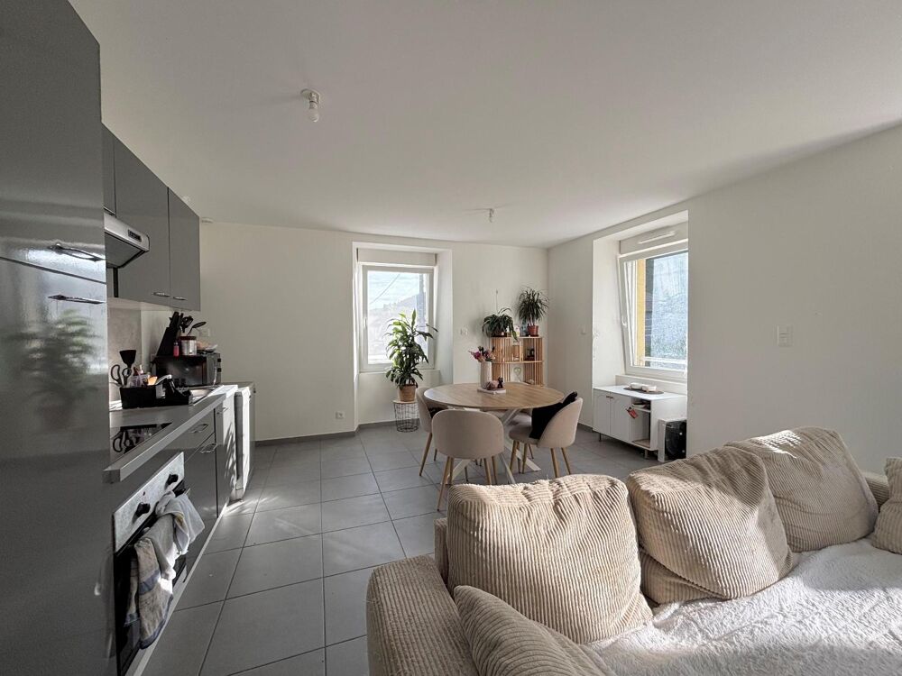 location Appartement - 3 pièce(s) - 62 m² Pont-de-Roide (25150)