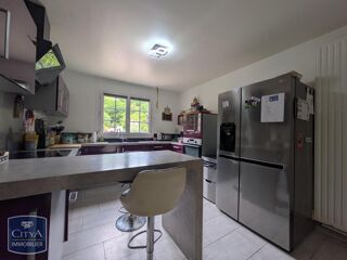  Maison à louer 6 pièces 149 m²