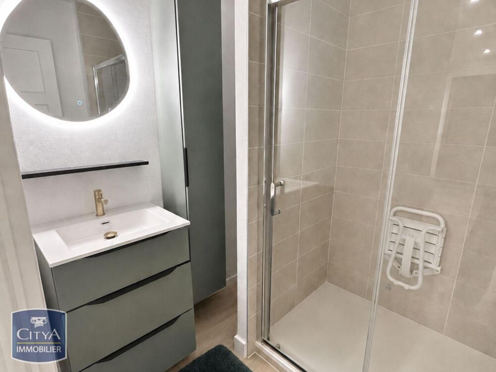 location Appartement - 3 pièce(s) - 77 m² Grenoble (38100)