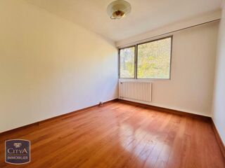  Appartement à louer 3 pièces 68 m²