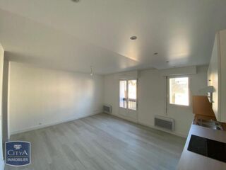  Appartement à louer 1 pièce 30 m²