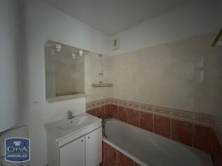  Appartement à louer 3 pièces 63 m²