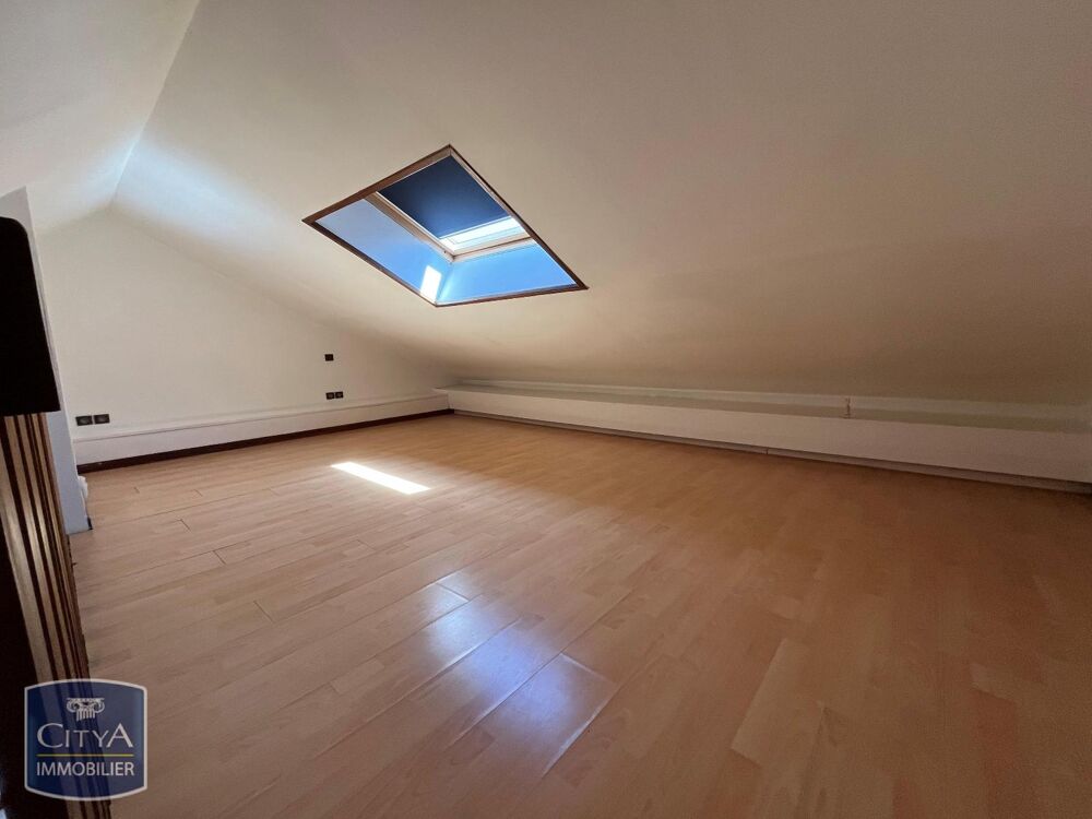 location Appartement - 3 pièce(s) - 33 m² Saint-Quentin (02100)