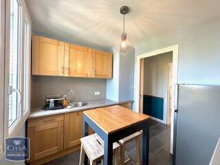 Appartement à louer 3 pièces 64 m²