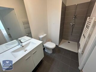 Appartement à louer 3 pièces 62 m²