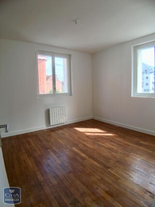  Appartement � louer 5 pi�ces 102 m�