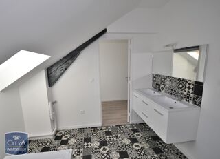  Appartement à louer 3 pièces 72 m²
