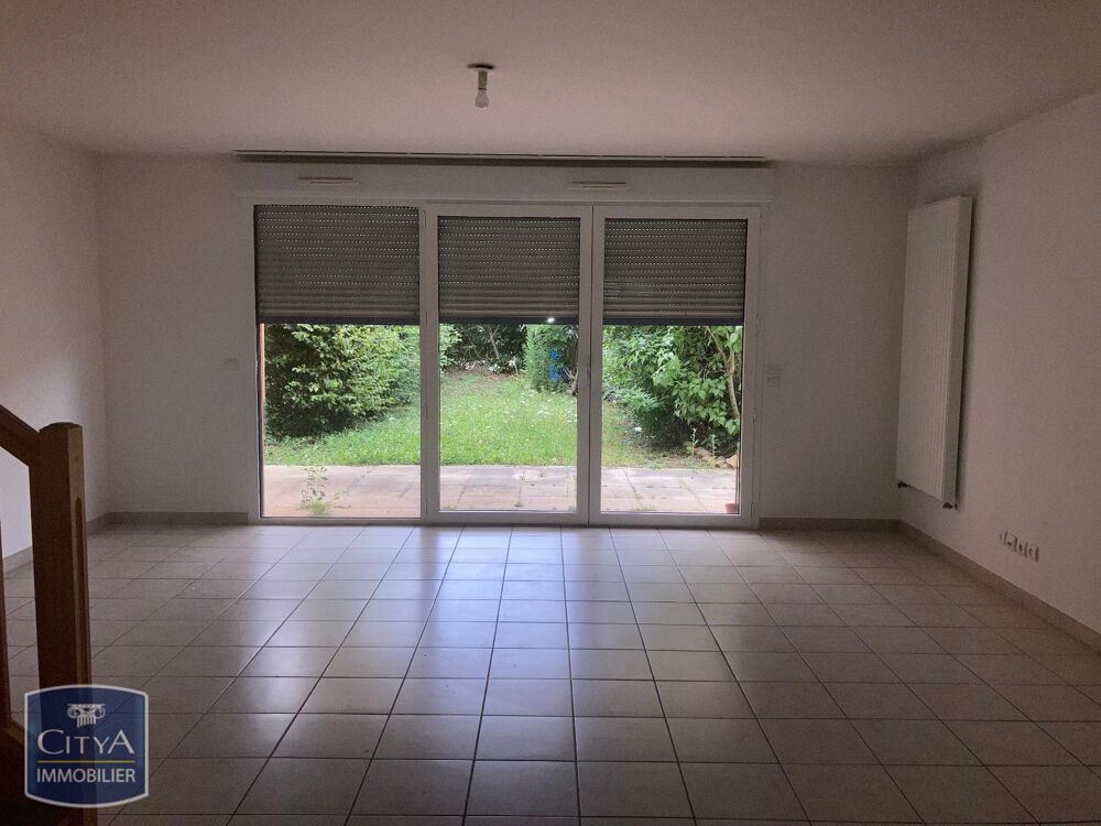 location Maison - 4 pièce(s) - 92 m² Saint-Denis-lès-Bourg (01000)