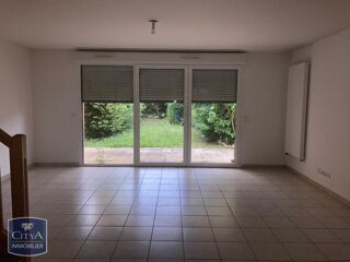 location Maison - 4 pièce(s) - 92 m² Saint-Denis-lès-Bourg (01000)