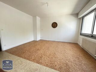  Appartement à louer 1 pièce 33 m²