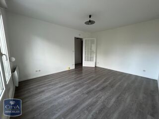  Appartement à louer 1 pièce 27 m²