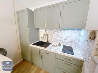  Appartement à louer 2 pièces 25 m²