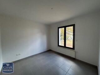  Appartement à louer 3 pièces 70 m²