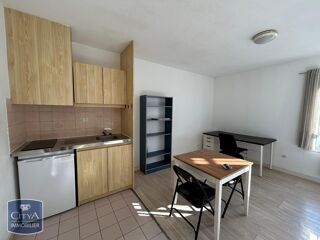  Appartement à louer 1 pièce 26 m²