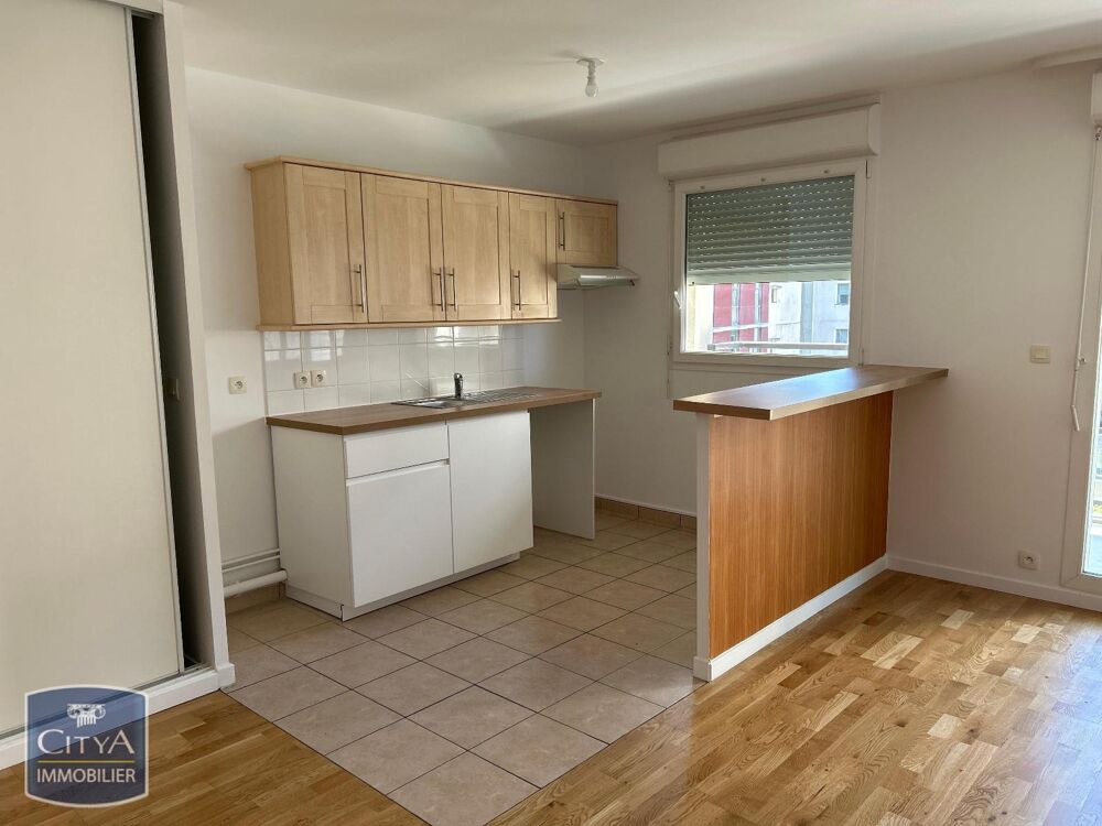 location Appartement - 3 pièce(s) - 62 m² Courbevoie (92400)
