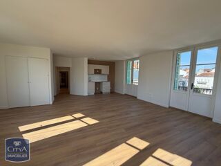  Appartement à louer 4 pièces 90 m²