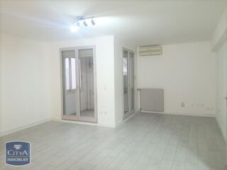 Appartement à louer 3 pièces 70 m²