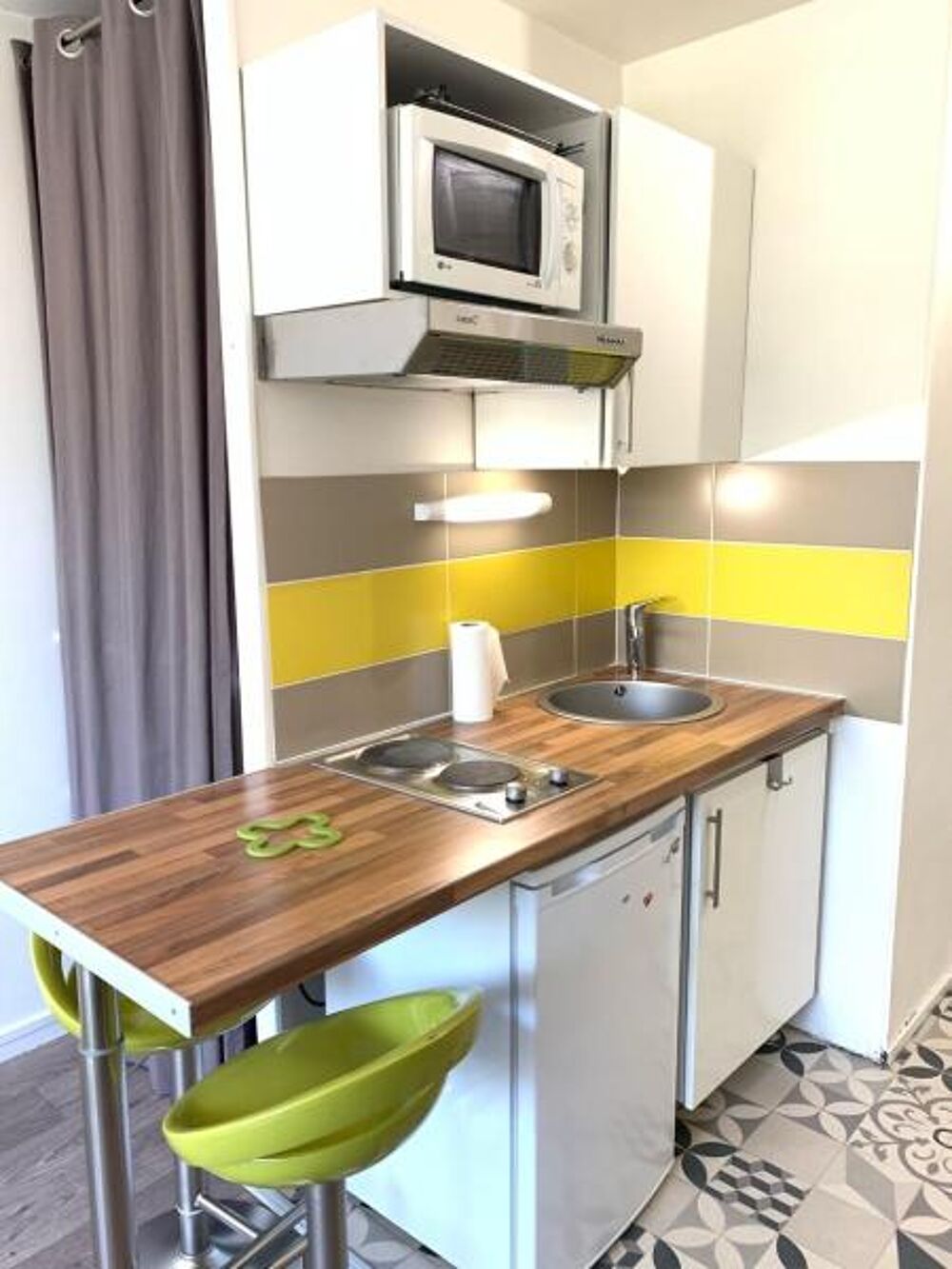 location Appartement - 1 pièce(s) - 20 m² Tours (37100)