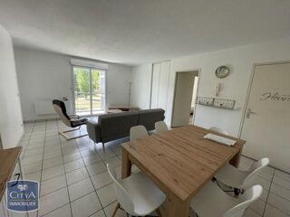  Appartement à louer 3 pièces 56 m²