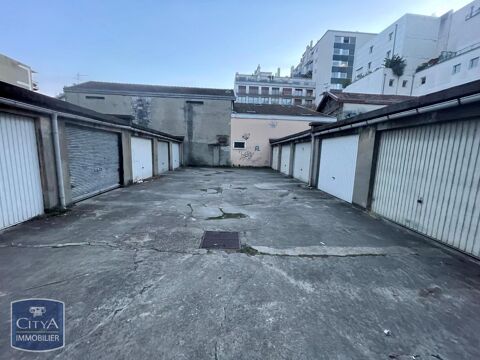  Parking / Garage � louer 