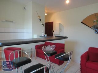  Appartement à louer 1 pièce 28 m²