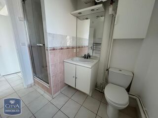  Appartement à louer 2 pièces 31 m²