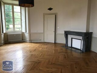  Appartement à louer 3 pièces 103 m²
