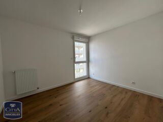  Appartement � louer 5 pi�ces 143 m�