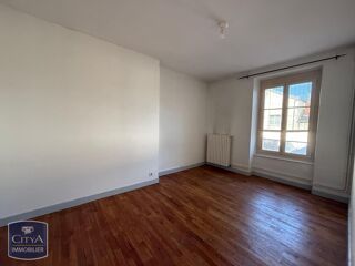  Appartement à louer 5 pièces 105 m²
