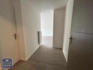  Appartement à louer 3 pièces 58 m²