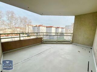  Appartement à louer 2 pièces 51 m²