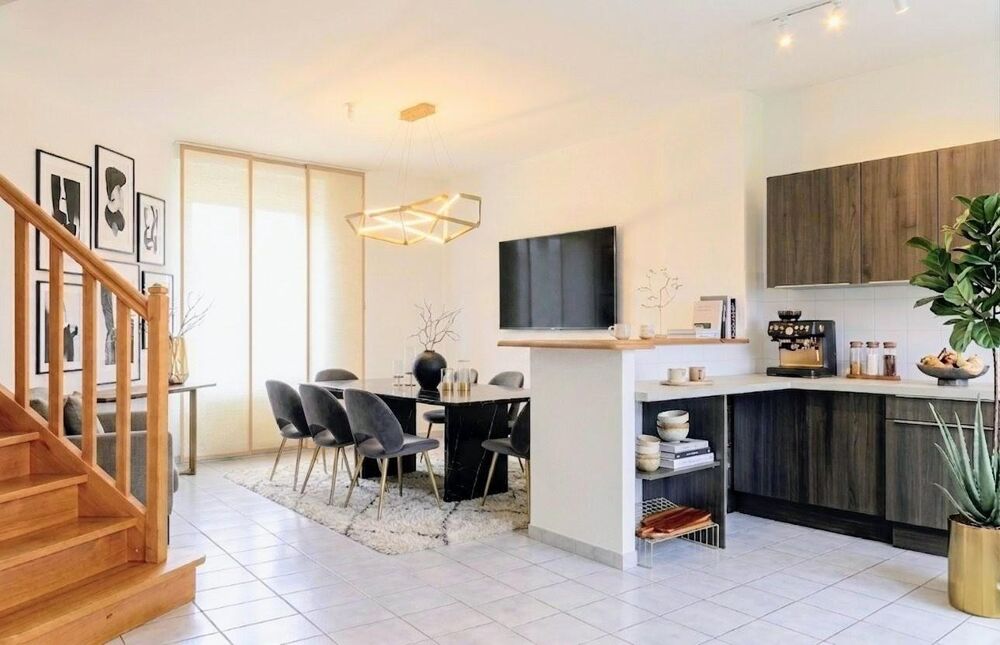 BEL F3 - ST RAMBERT. 6 rue Praire de Neyzieux . PLEIN CE....