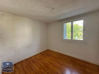  Appartement à louer 3 pièces 53 m²