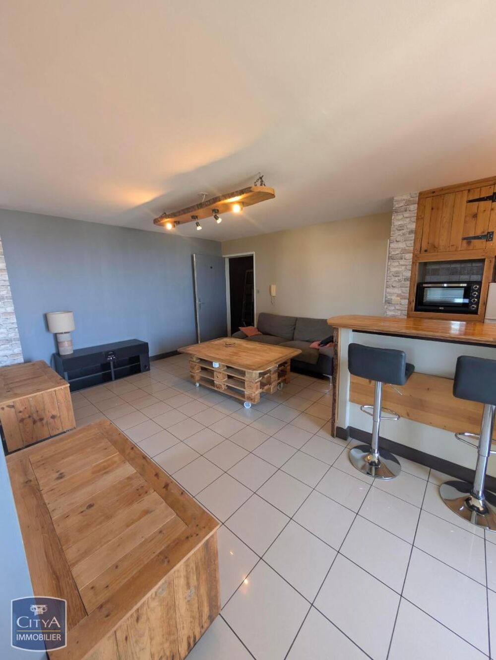 location Appartement - 3 pièce(s) - 51 m² Saint-Pierre (97410)