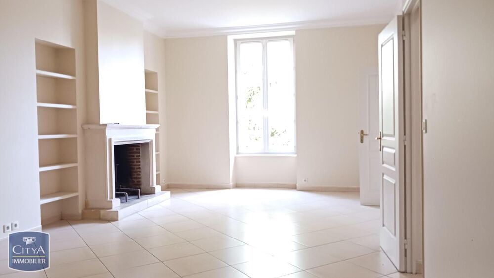 À LOUER : Découvrez cette charmante maison qui vous atte....