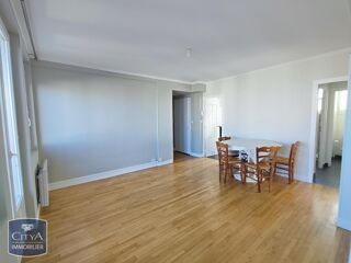  Appartement à louer 3 pièces 51 m²
