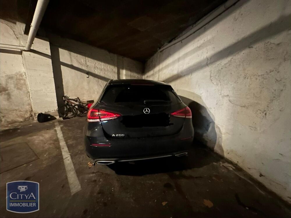 location Parking / Garage - 9 m² Angers (49100)
