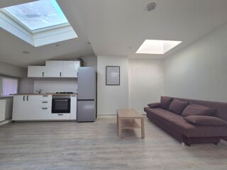  Appartement à louer 3 pièces 63 m²