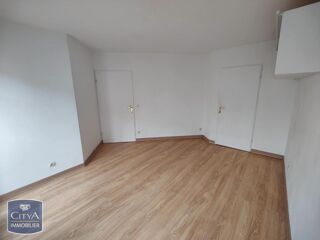  Appartement à louer 1 pièce 24 m²