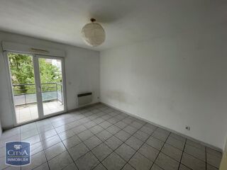  Appartement à louer 1 pièce 19 m²
