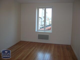  Appartement à louer 2 pièces 46 m²