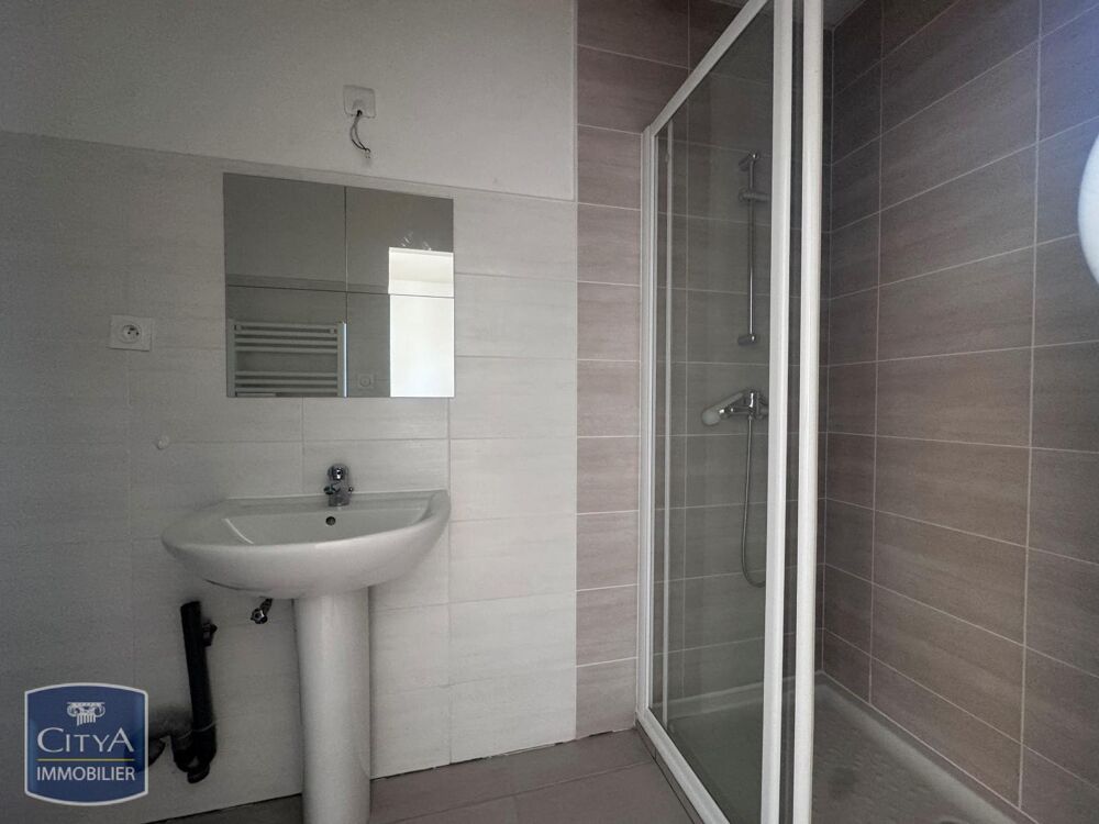 location Appartement - 2 pièce(s) - 35 m² Pont-de-Chéruy (38230)