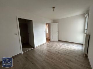  Appartement à louer 2 pièces 48 m²